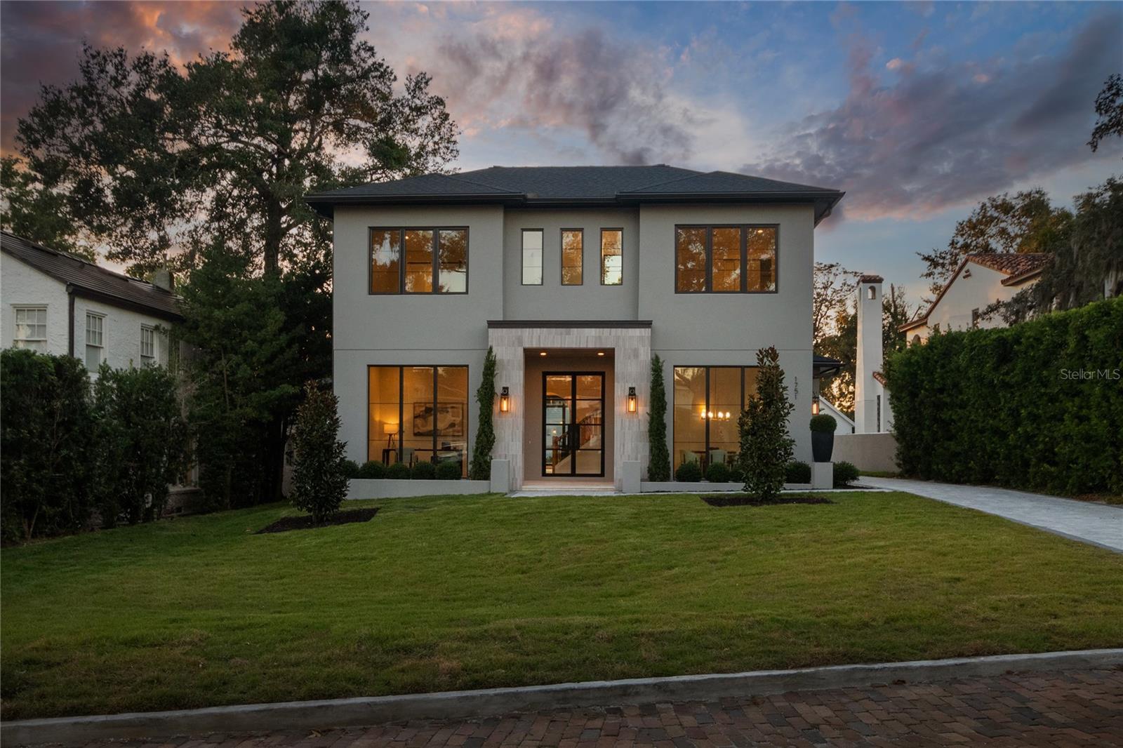 FOREST HILLS - Residential