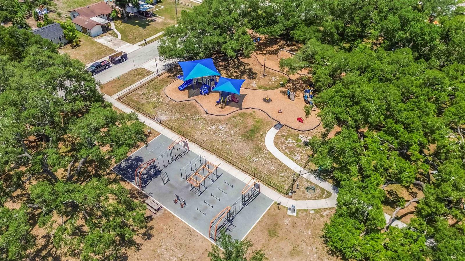 LOMA LINDA PARK - Residential