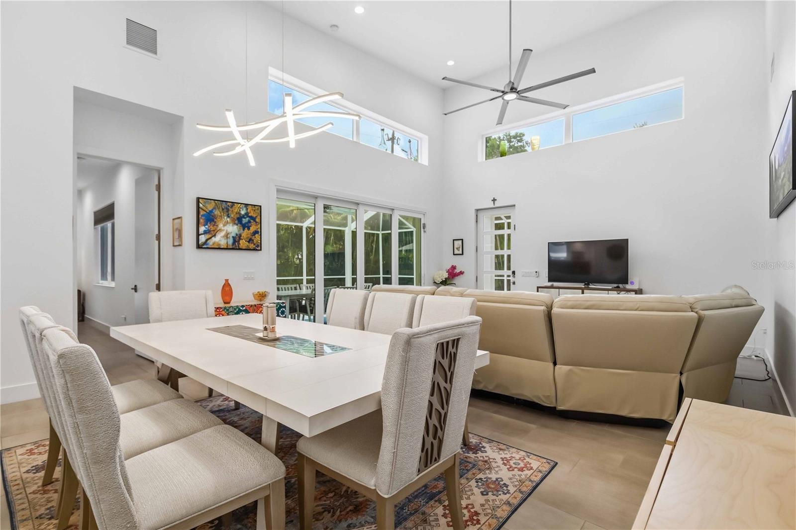 LOMA LINDA PARK - Residential