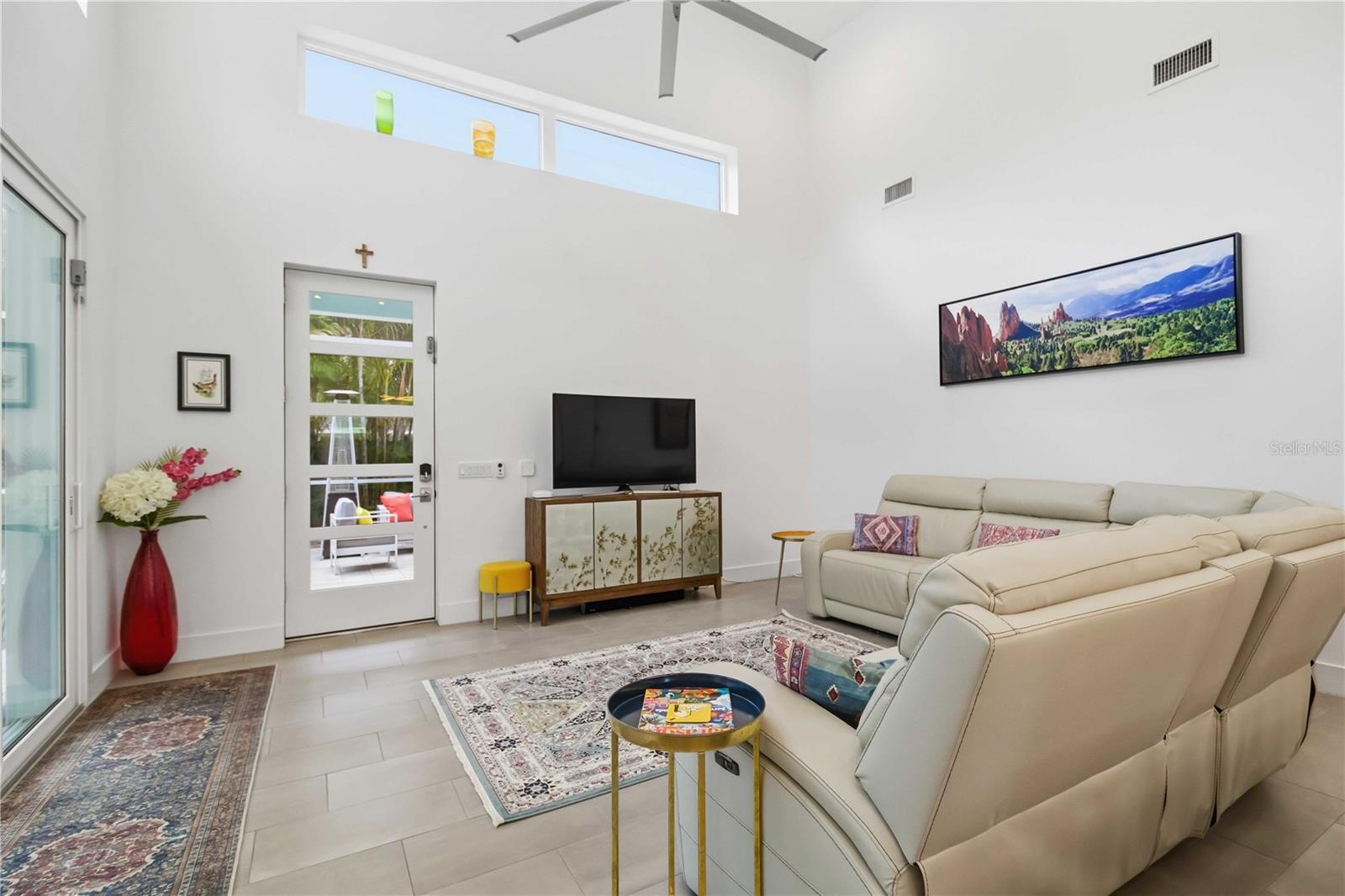 LOMA LINDA PARK - Residential