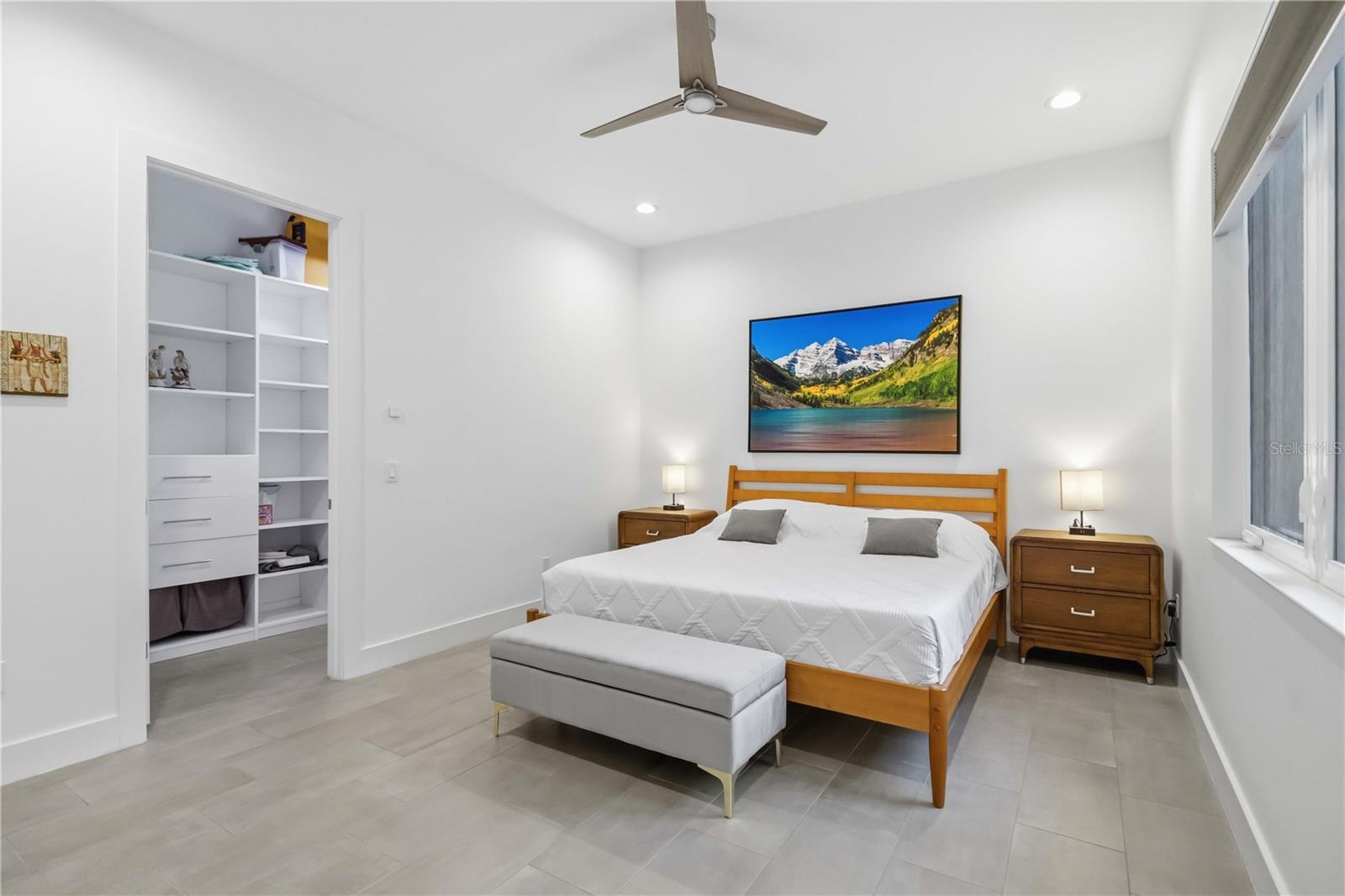 LOMA LINDA PARK - Residential