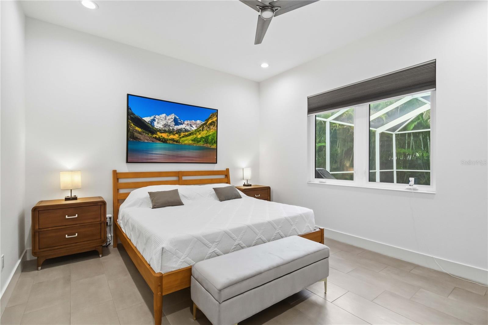 LOMA LINDA PARK - Residential