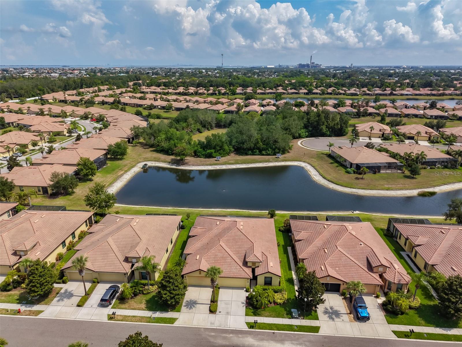 SOUTHSHORE FALLS PH 2 - Residential