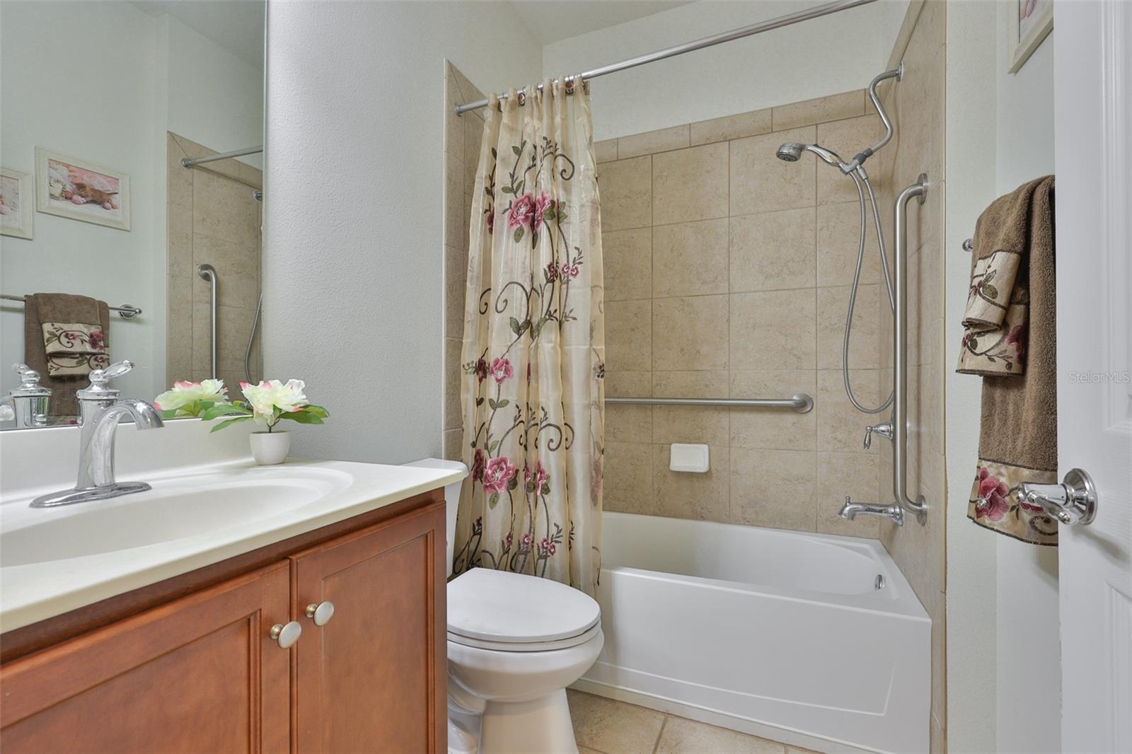 SOUTHSHORE FALLS PH 2 - Residential