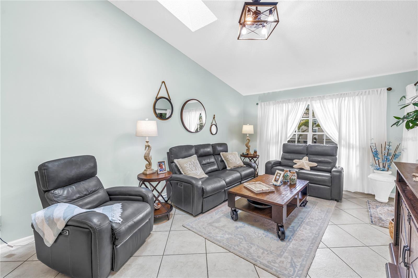 SUN KETCH CONDO - Residential