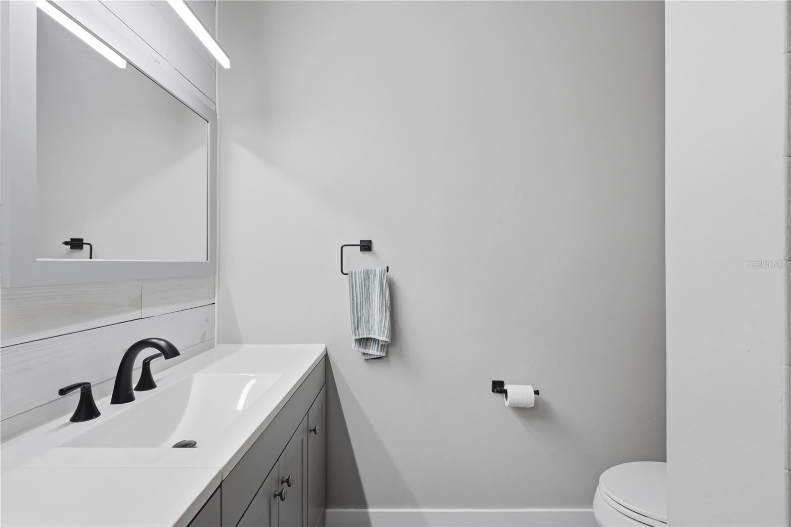 HIDDEN OAK ESTATES - Residential