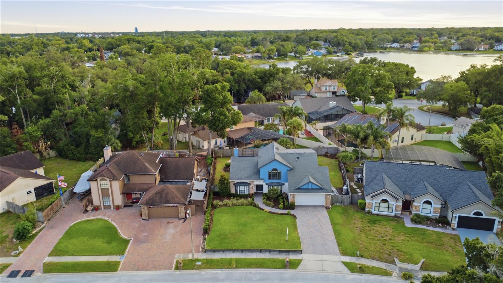 HIDDEN OAK ESTATES - Residential