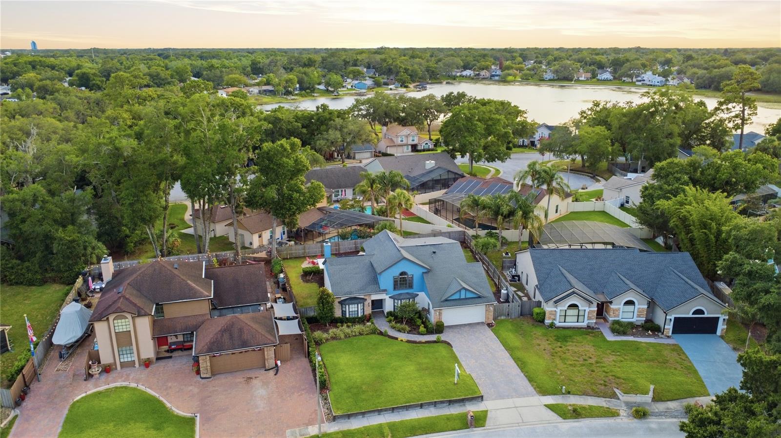 HIDDEN OAK ESTATES - Residential