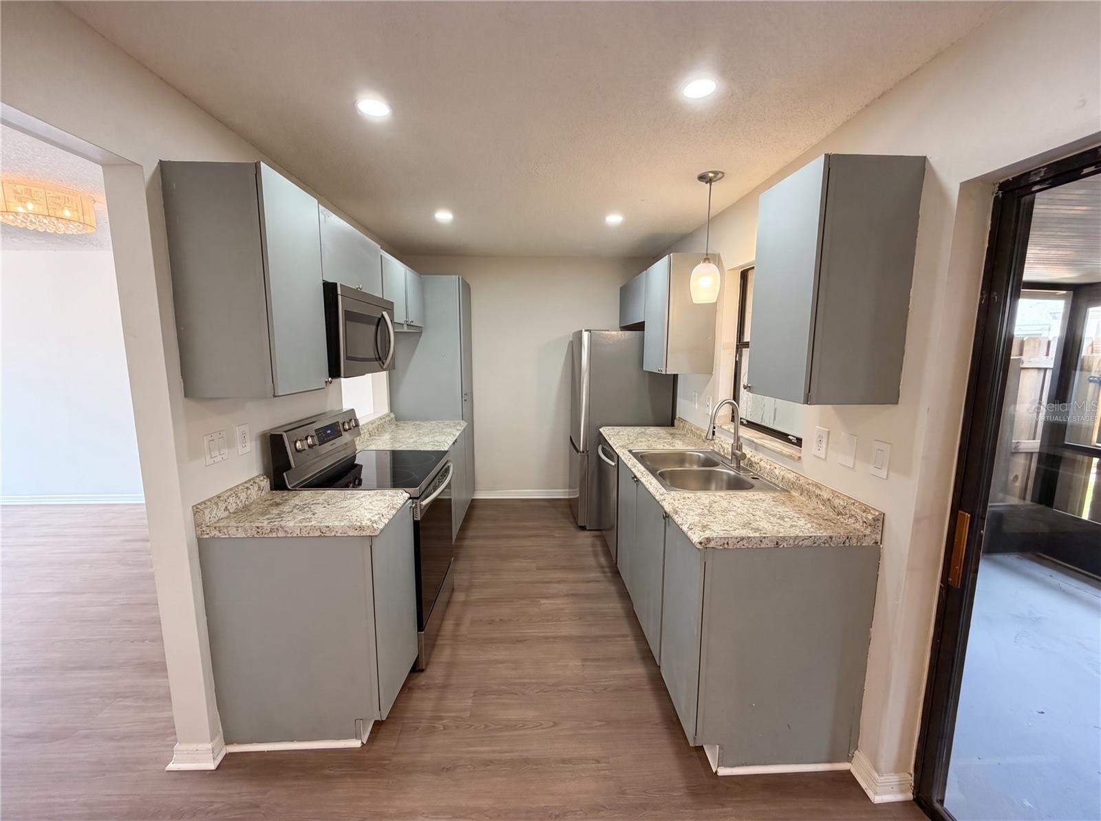 HIDDEN CREEK CONDO PH 05 - Residential