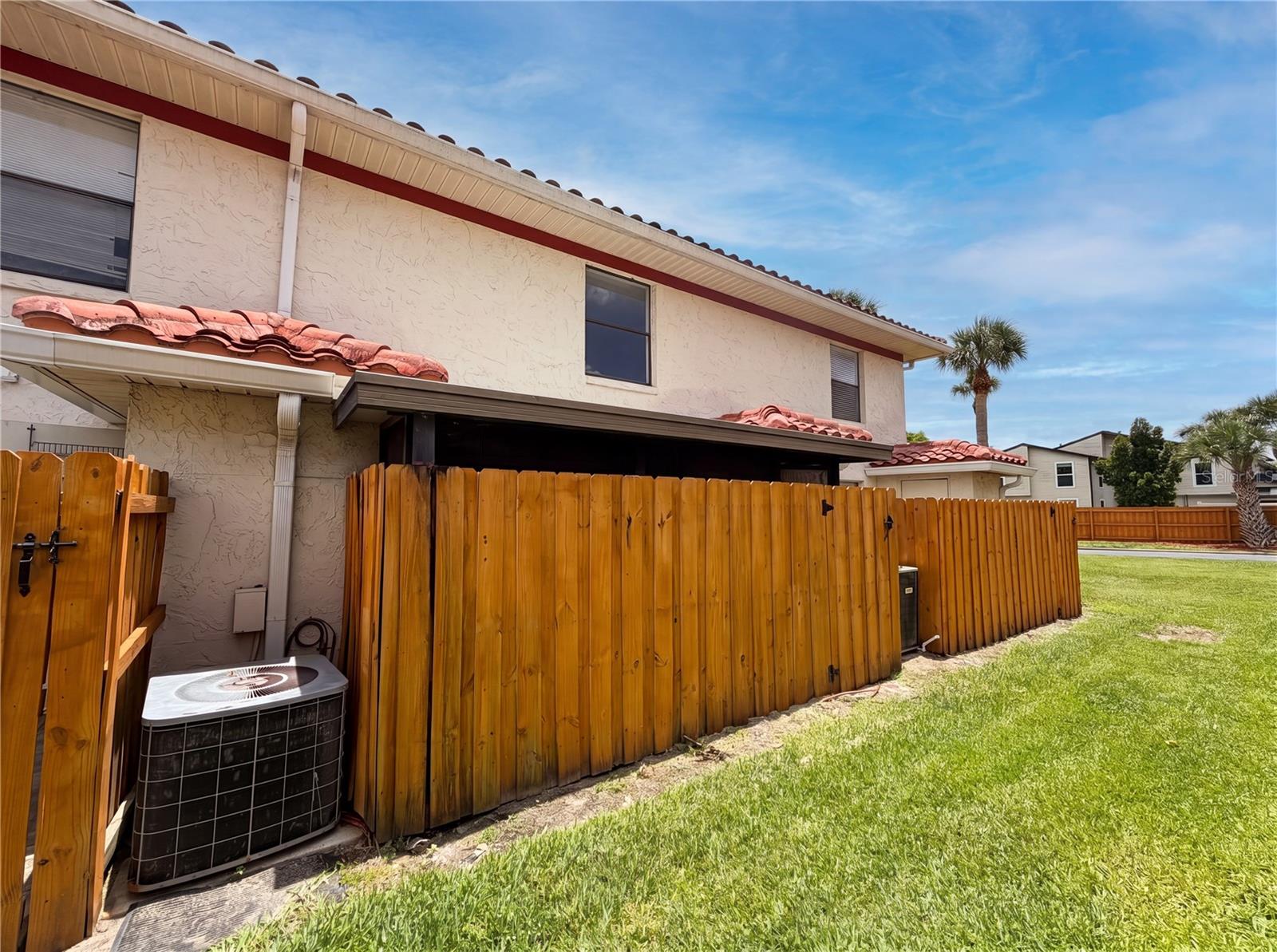 HIDDEN CREEK CONDO PH 05 - Residential