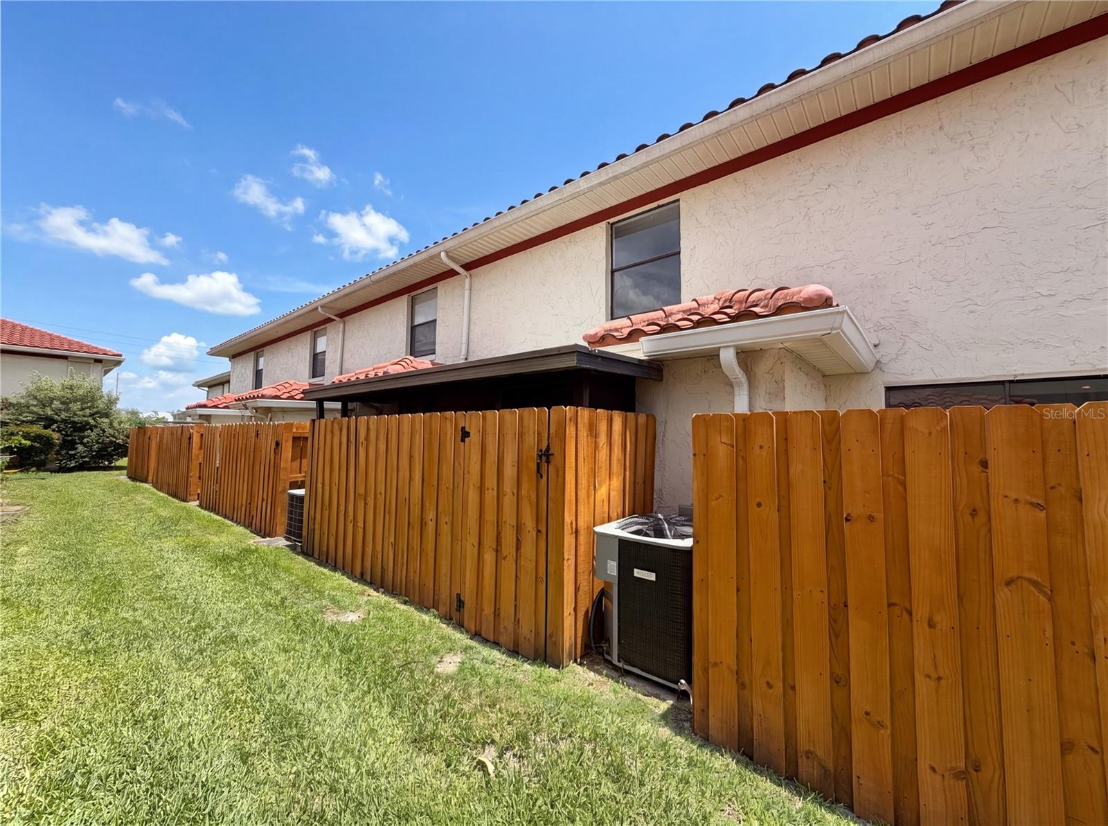HIDDEN CREEK CONDO PH 05 - Residential