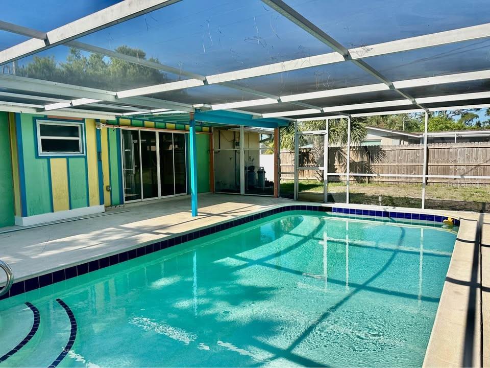 SOUTH VENICE - Residential