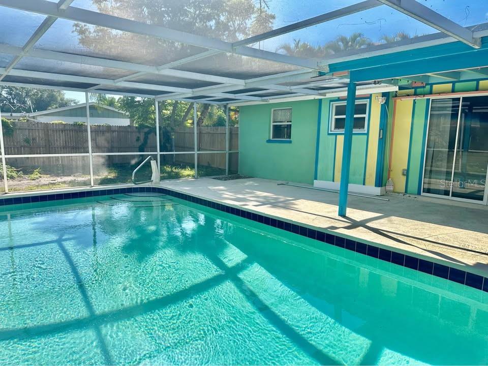 SOUTH VENICE - Residential