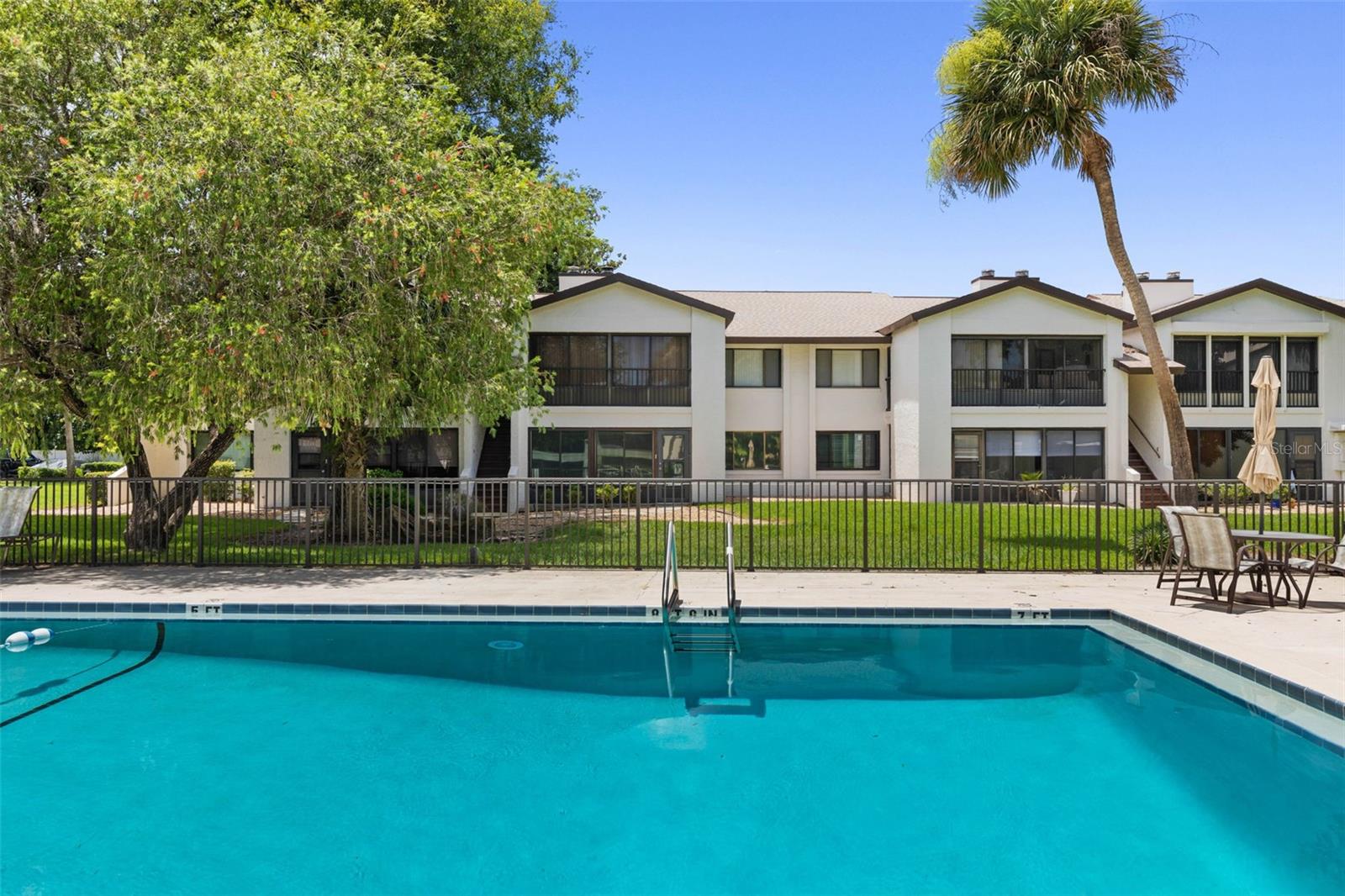 ESCONDIDO AT TOMOKA CONDO - Residential