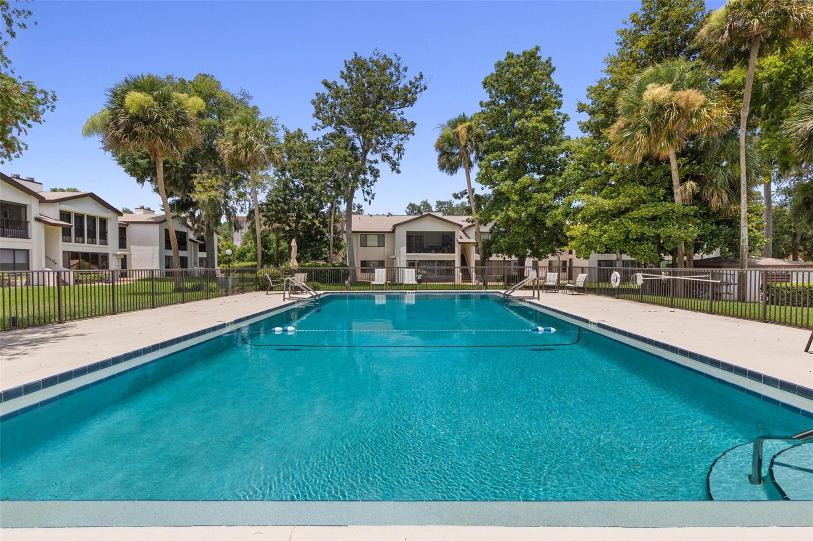 ESCONDIDO AT TOMOKA CONDO - Residential