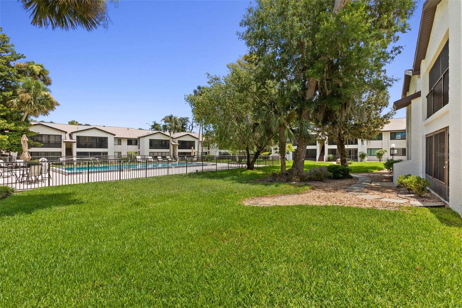 ESCONDIDO AT TOMOKA CONDO - Residential