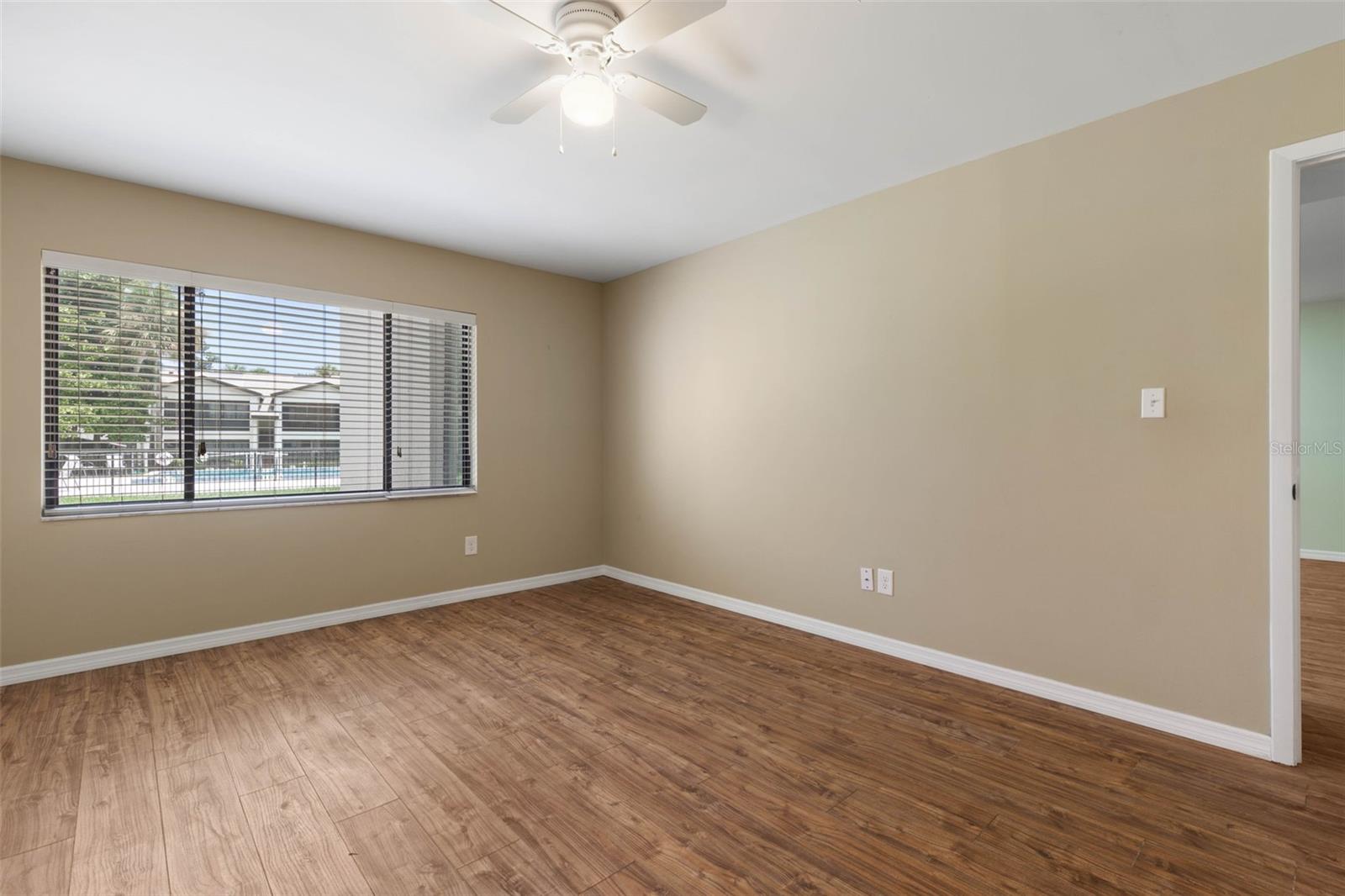 ESCONDIDO AT TOMOKA CONDO - Residential