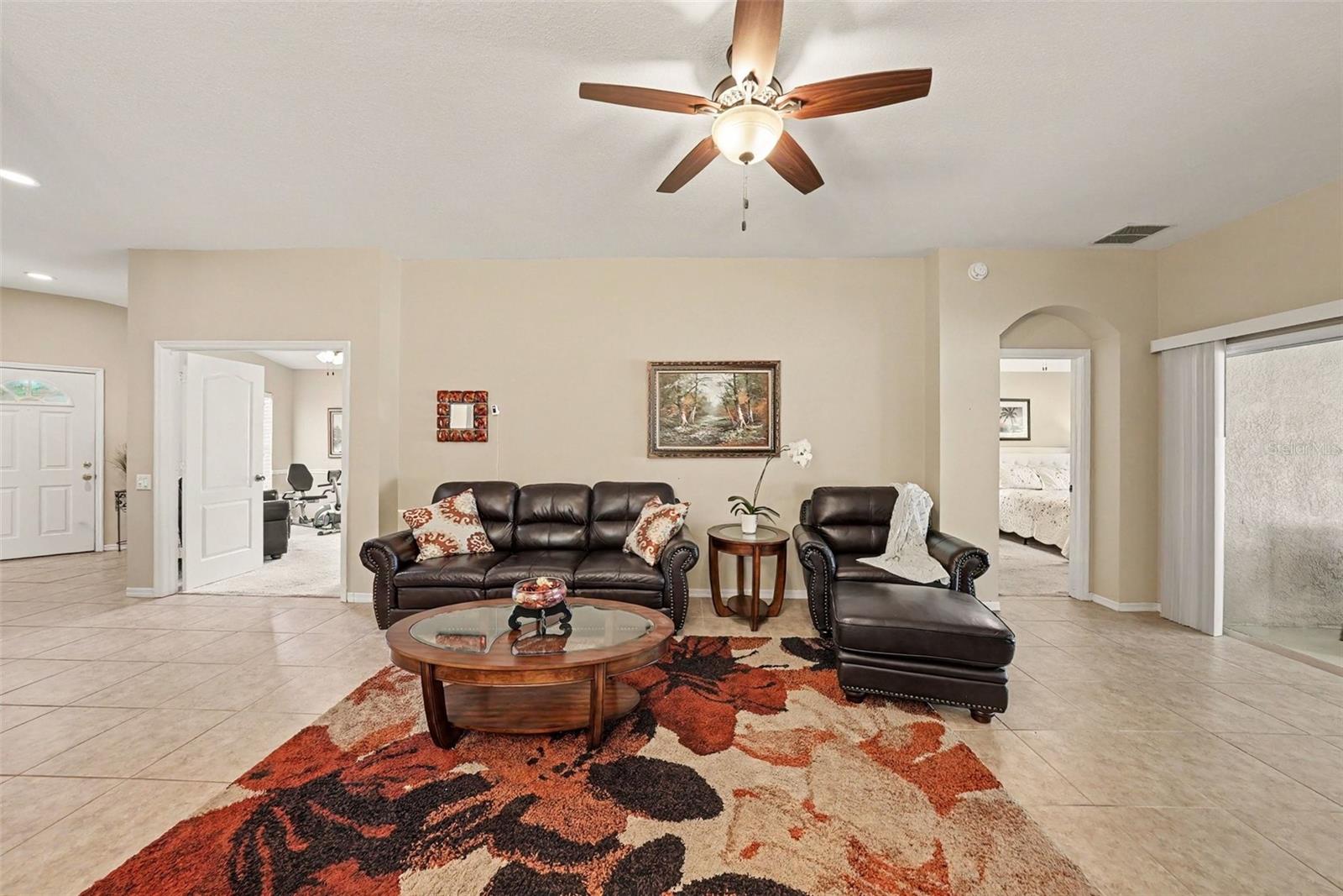 LEXINGTON OAKS PH 01 - Residential
