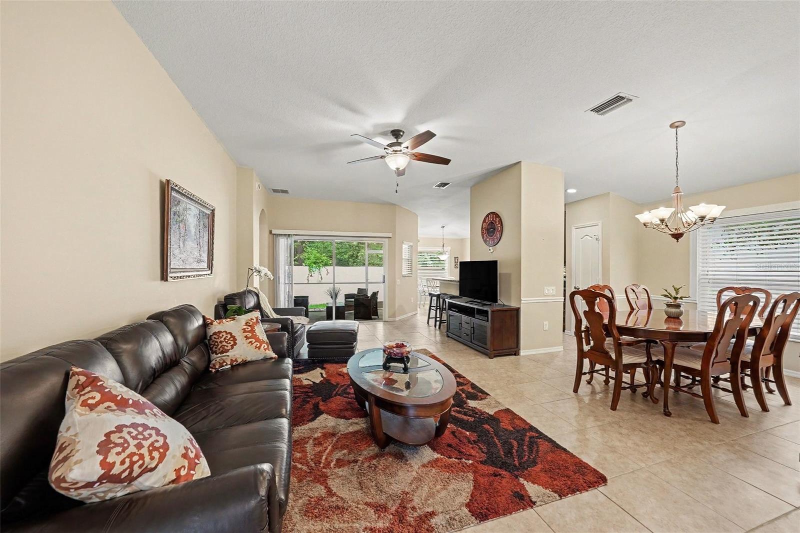 LEXINGTON OAKS PH 01 - Residential