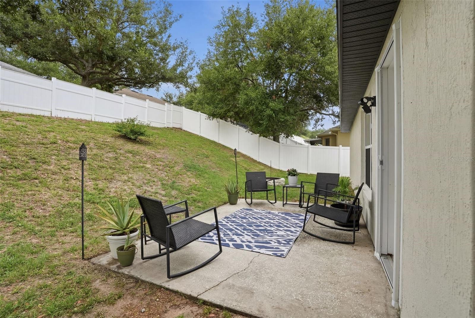 MINNEOLA HIGHLAND OAKS PH 02 LT 01 PB 52 - Residential