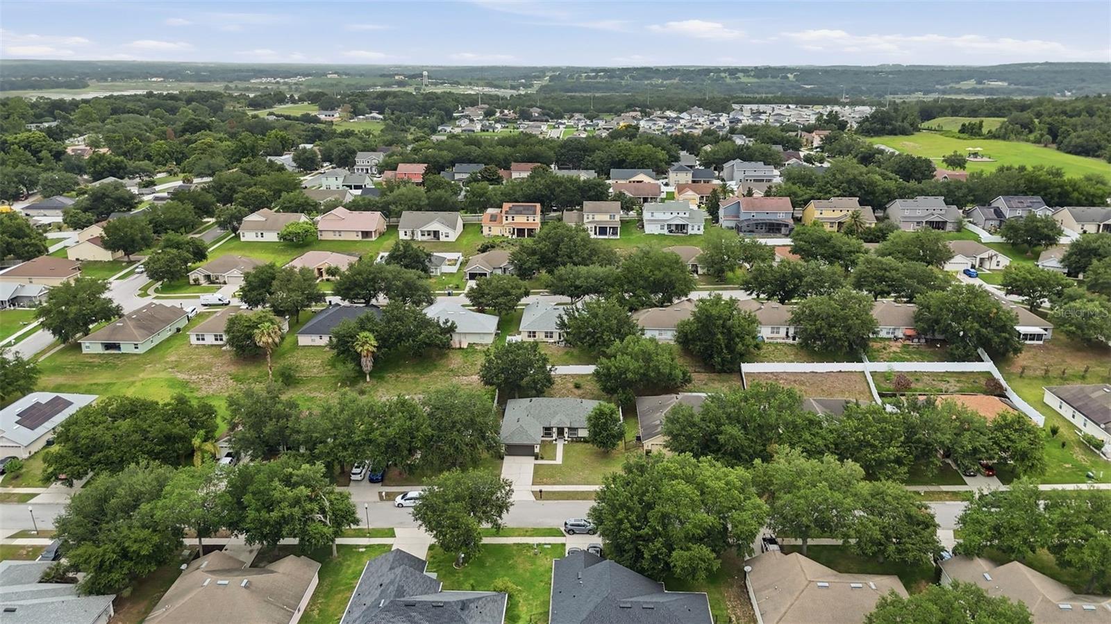 MINNEOLA HIGHLAND OAKS PH 02 LT 01 PB 52 - Residential