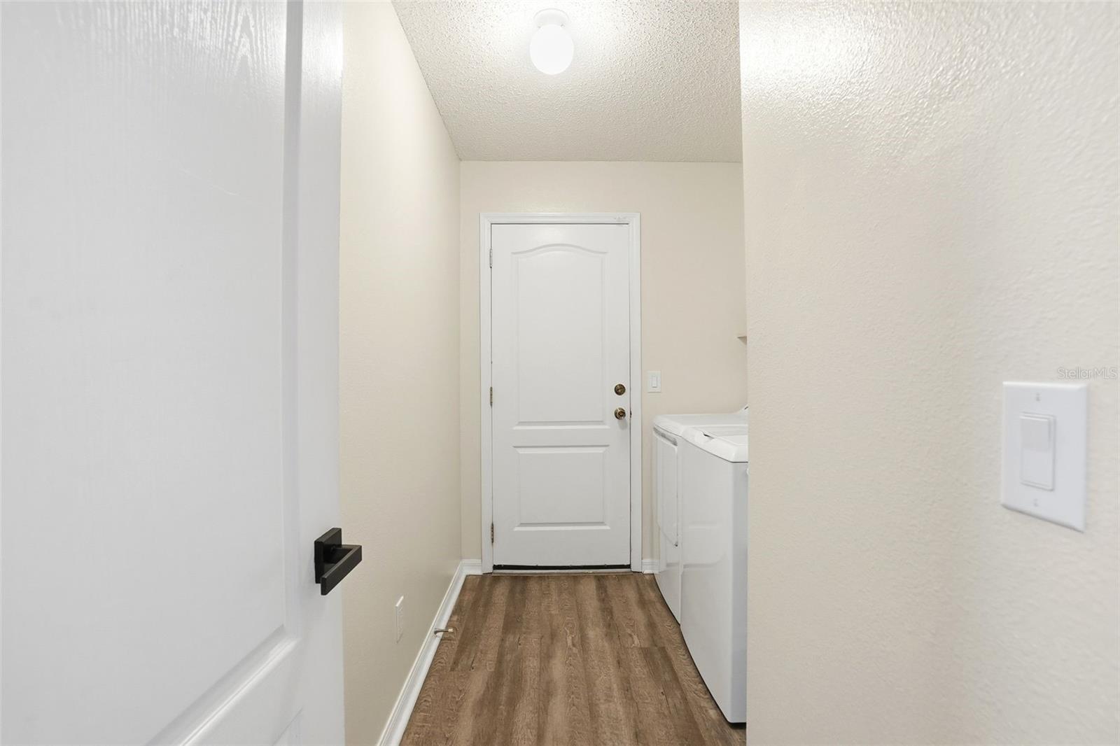 MINNEOLA HIGHLAND OAKS PH 02 LT 01 PB 52 - Residential