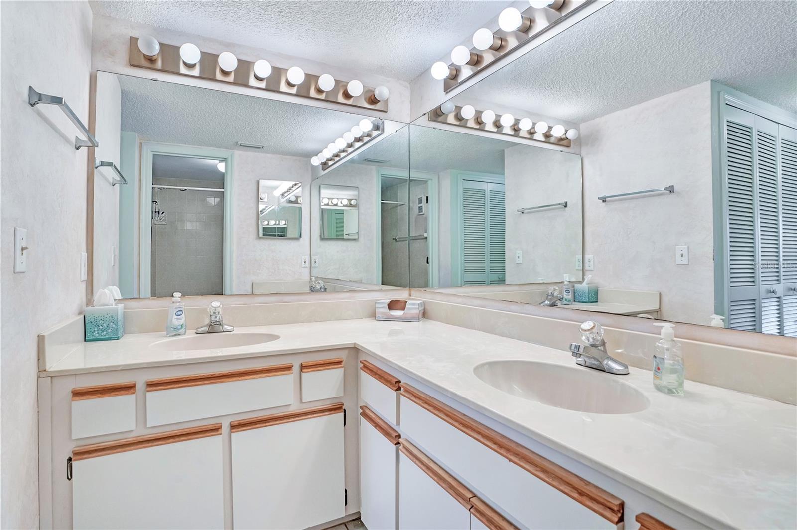 VERANDAS AT SEA WOODS CONDO - Residential