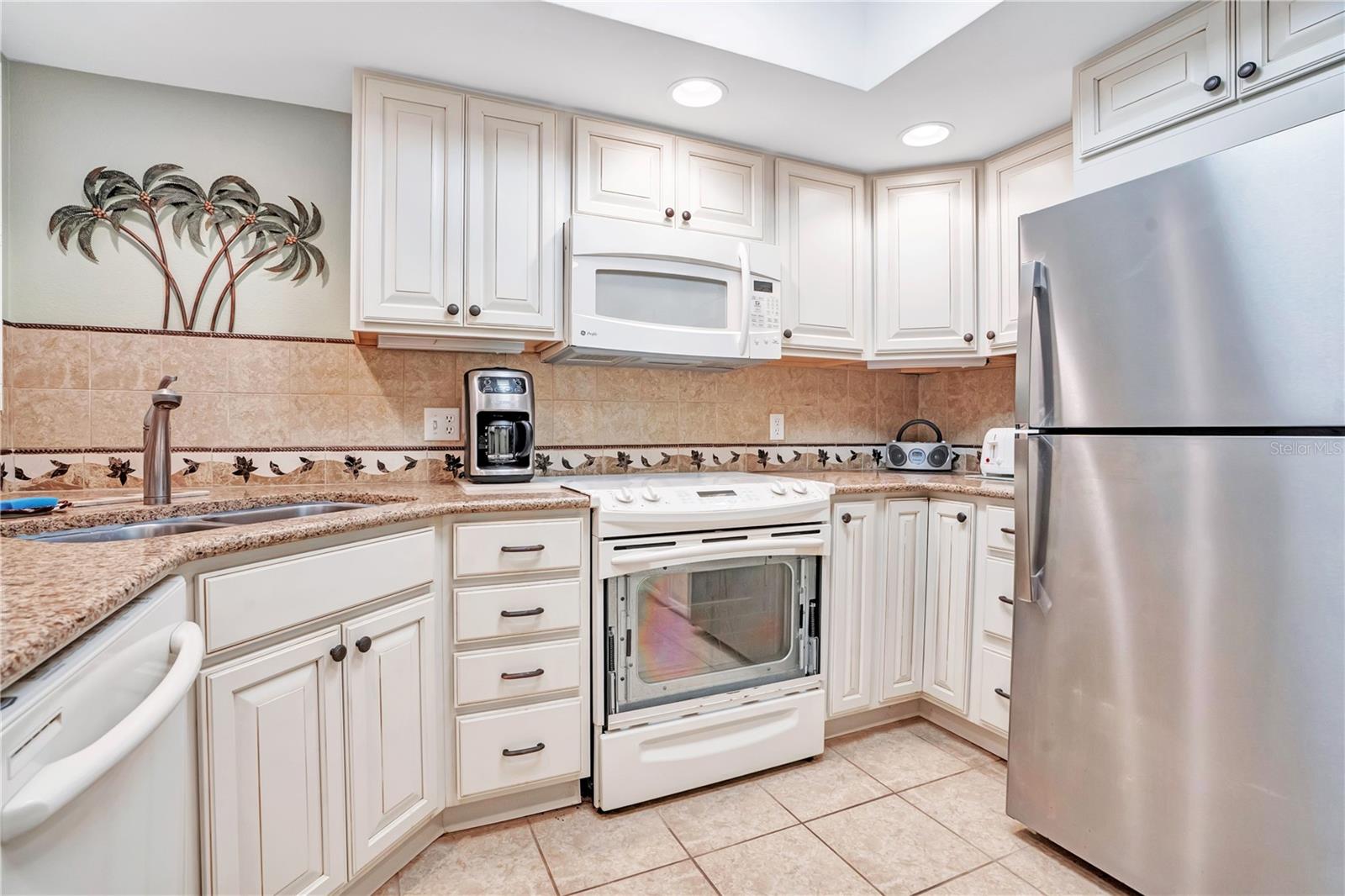 VERANDAS AT SEA WOODS CONDO - Residential