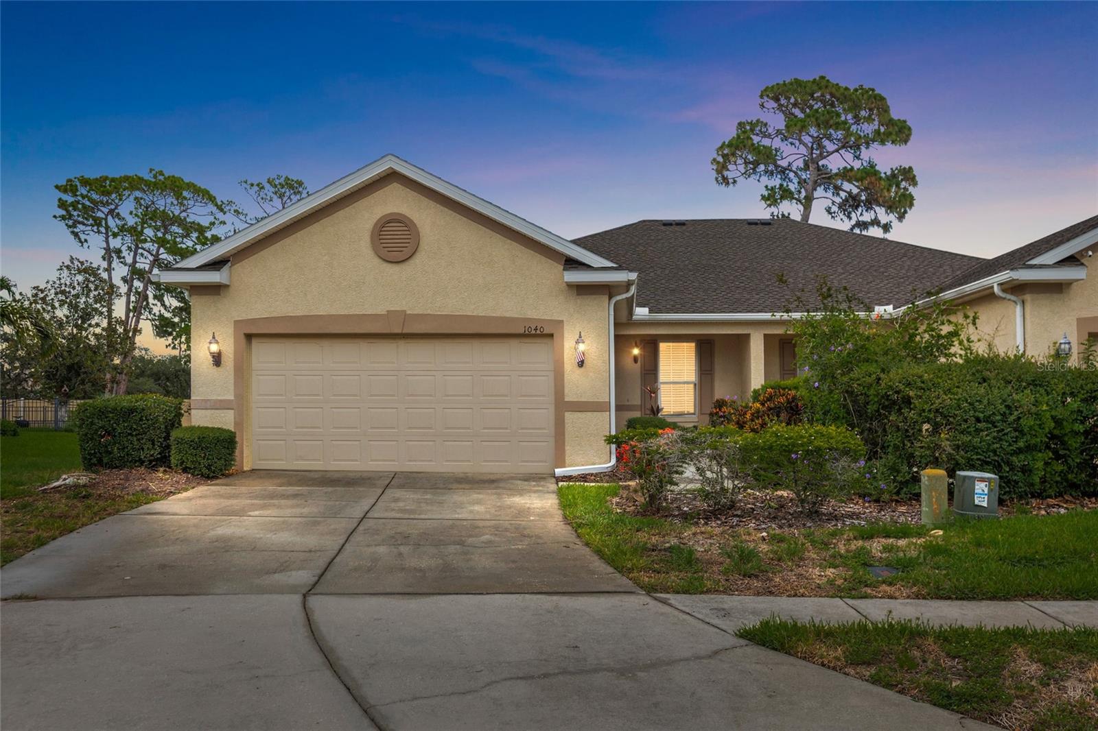 NEW LISTING! GREAT VILLA WITH ALL THE ROOM YOU NEED. 3/2 PLUS DEN/OFFICE WITHE 2 CAR GARAGE! On the Tarpon Springs border SCREENED COVERED LANAI WITH LARGE LOT -plus an extra patio for outdoor grilling-PLUS COMMUNITY POOL. NO FLOOD!! NOTE the EXTRA-LARGE LOT AND NEW ROOF, LOW MONTHLY MAINTENANCE FEE-COVERS LAWN, EXTERIOR, CABLE. This home feature a large kitchen with plenty of cabinets and granite counter tops overlooking the great room. The 3-way split bedroom plan is ideal for guests. You also have a Den-which is ideal for those working from home or it could be 4th bedroom. Th primary suite is tucked away in the back (very spacious) with ensuite and huge walk-in closet JUST MINUTES TO THE GULF OF AMERICA.
ENJOY THE ANCLOTE RIVER PARK, MISS VICKIS ON THE RIVER, ANCLOTE FISHING PIER, SPONGE DOCKS AND DOWNTOWN TARPON SPRINGS