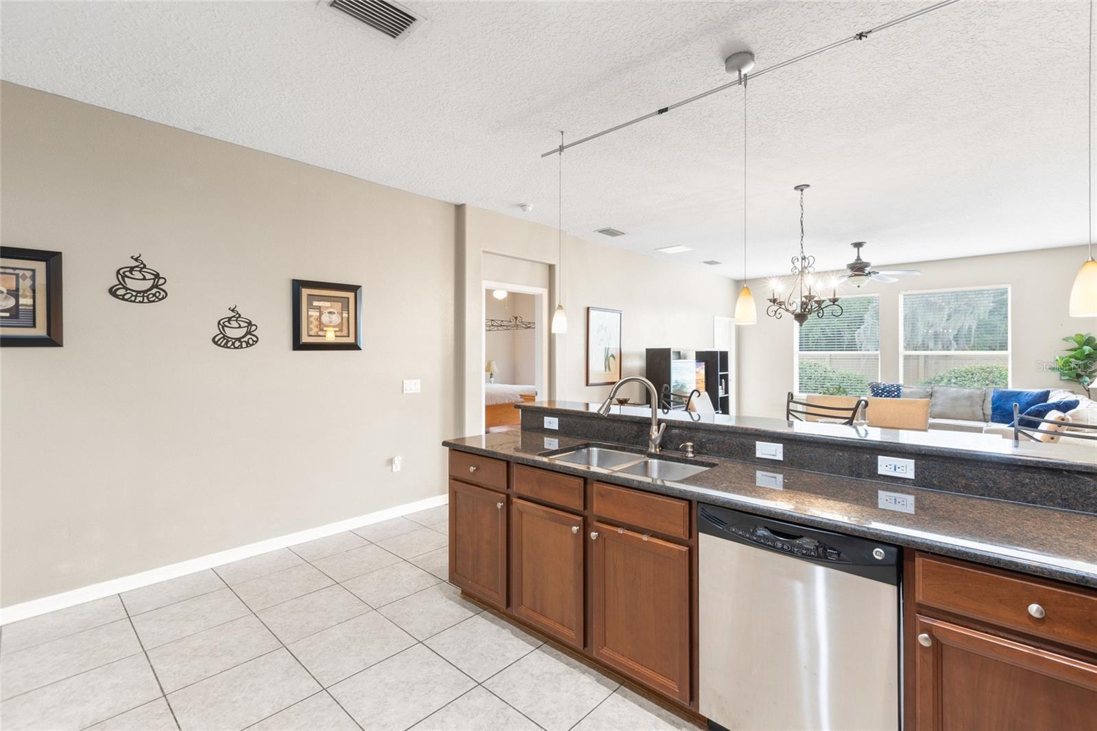 GULFWINDS - Residential