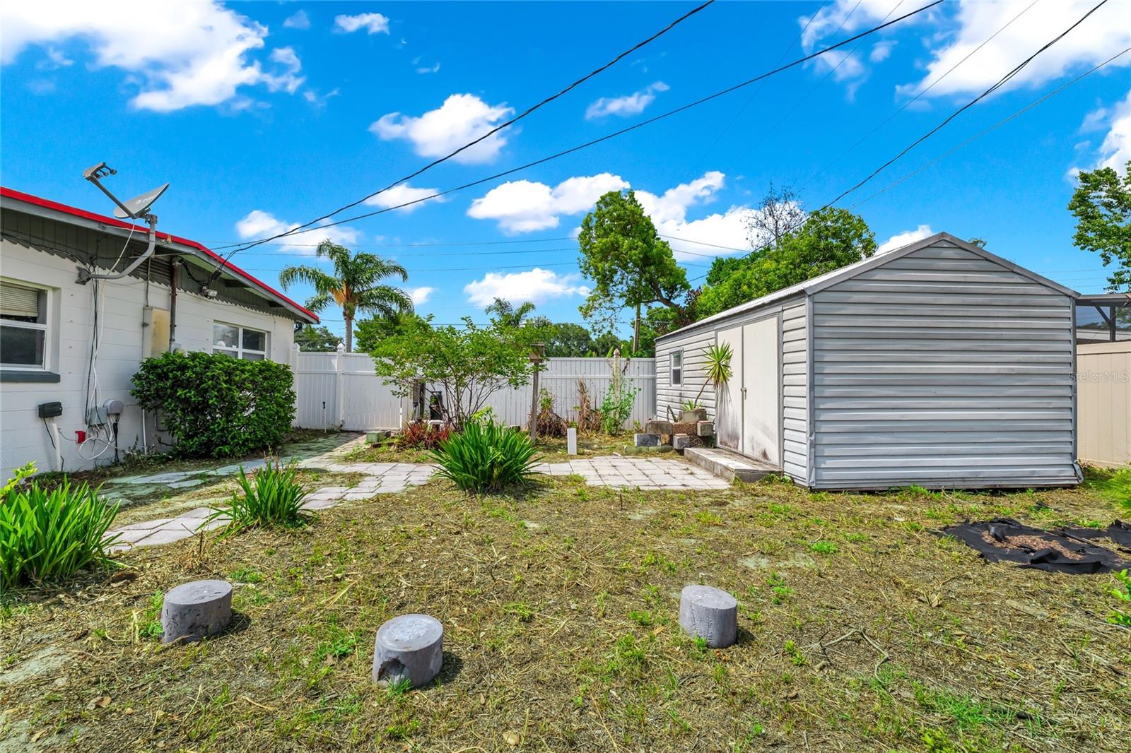DOVER SHORES SIXTH ADD - Residential
