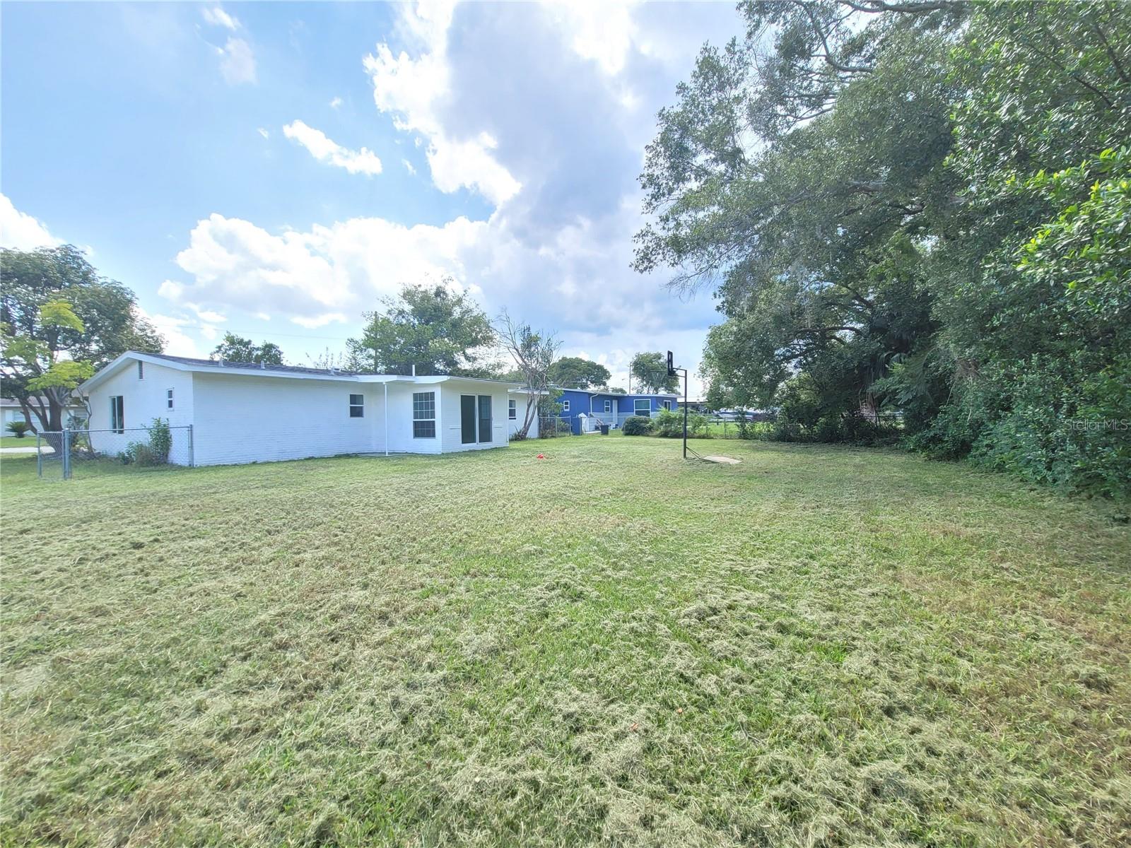 LAKE MARIE ESTATES REP - Residential