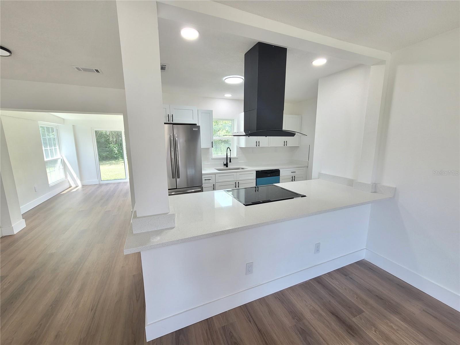 LAKE MARIE ESTATES REP - Residential