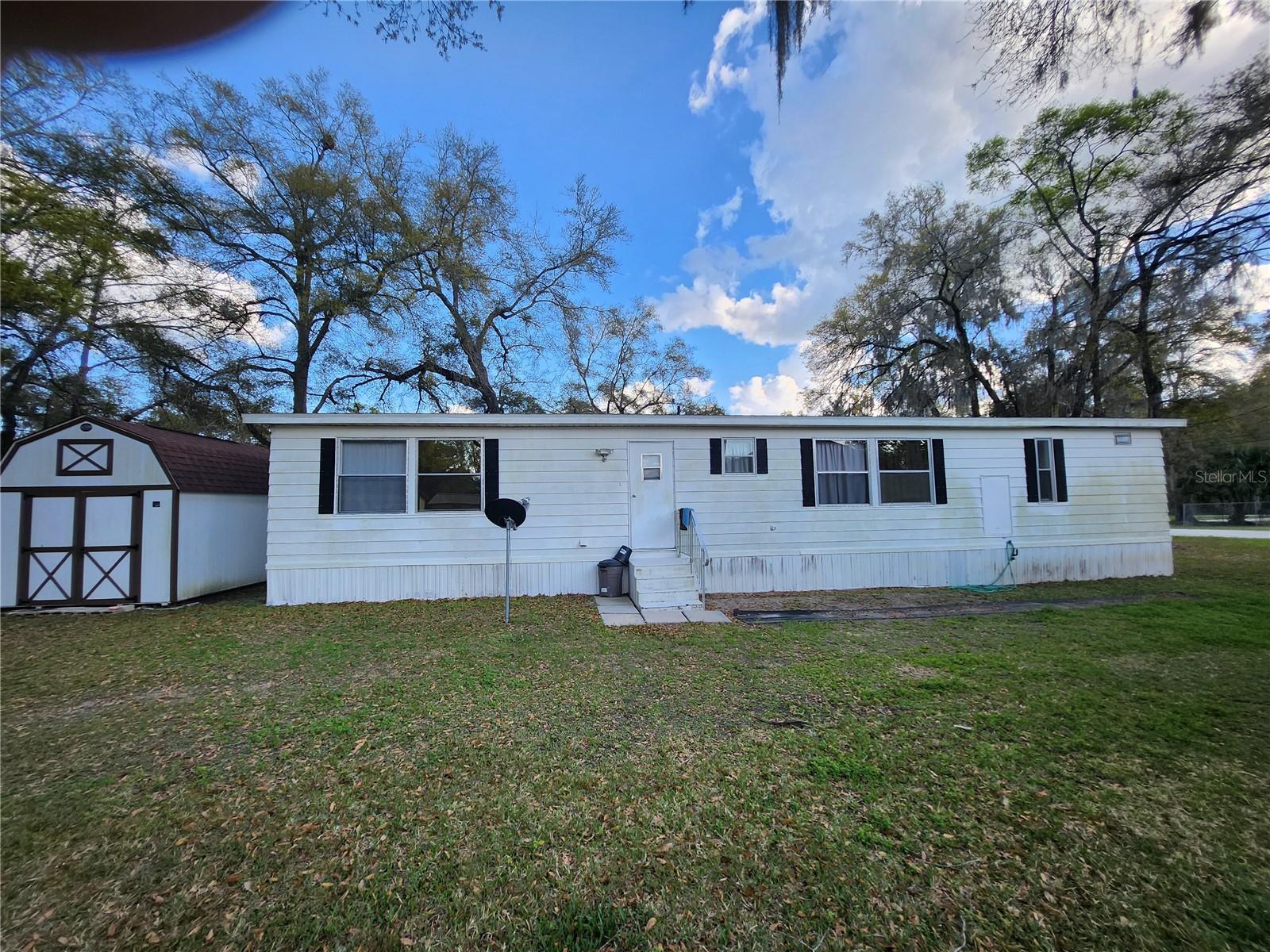 TWENTY-FOUR/THE TOWN/BELLEVIEW - Residential