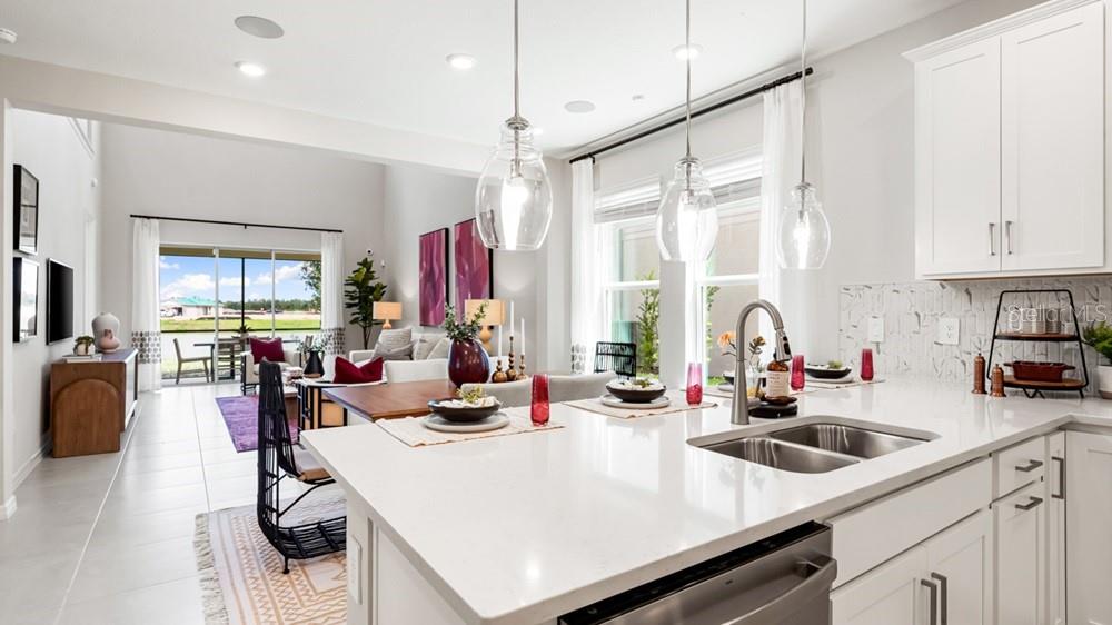 HILLCREST - Residential