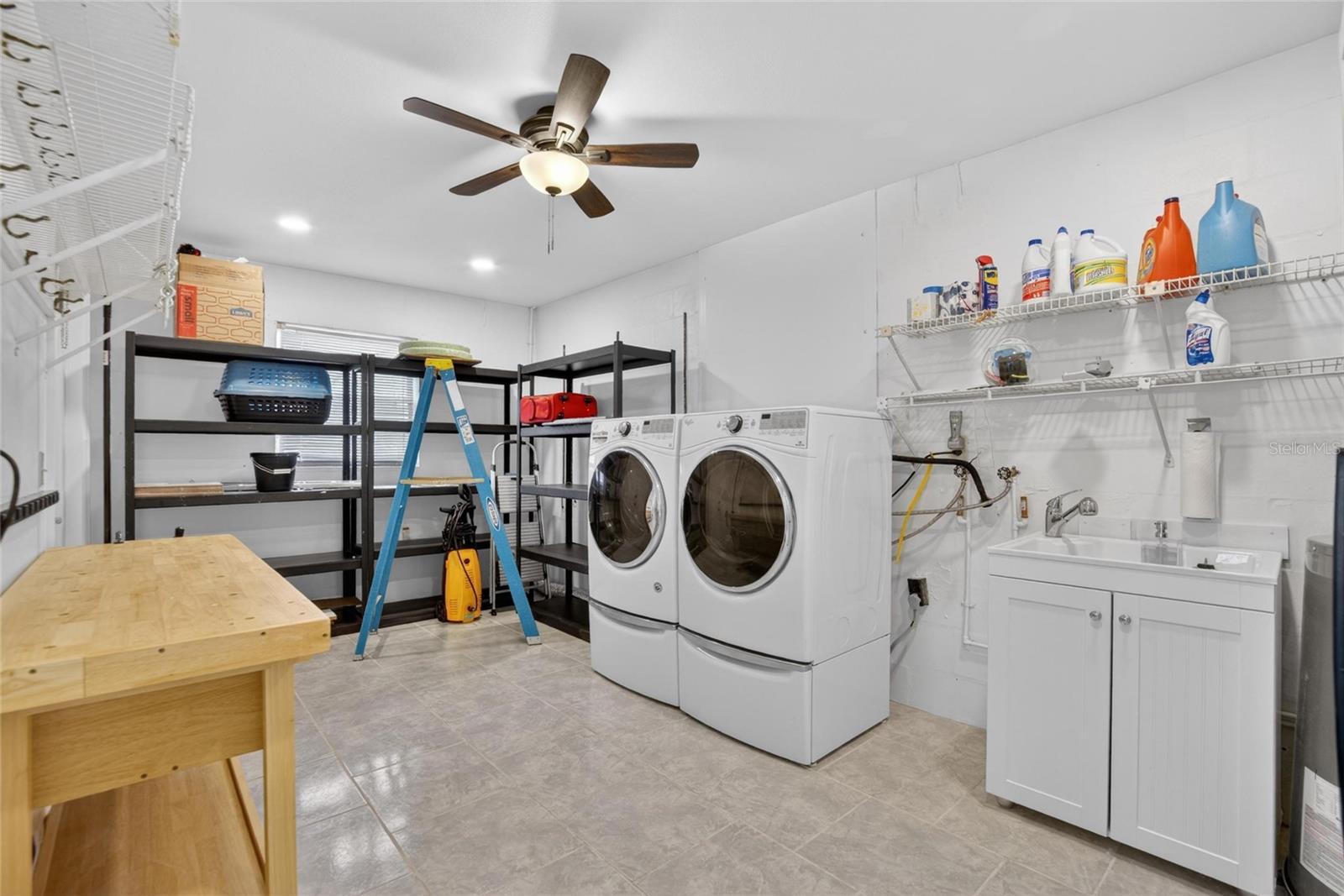 GLOUCESTER L CONDOMINIUM - Residential