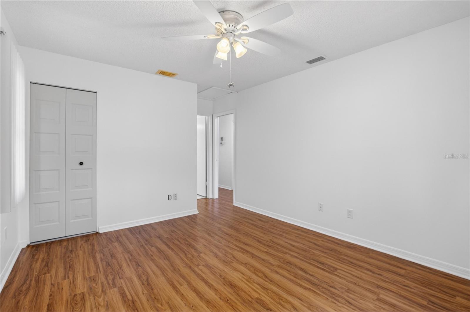 GLOUCESTER L CONDOMINIUM - Residential