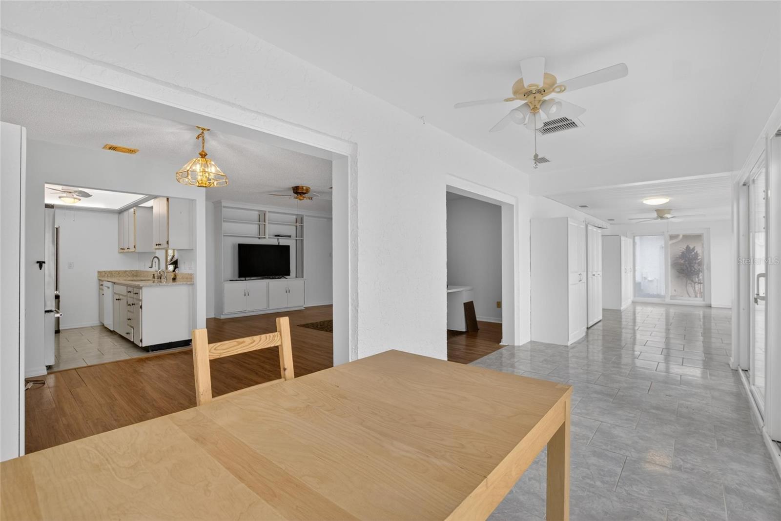 GLOUCESTER L CONDOMINIUM - Residential