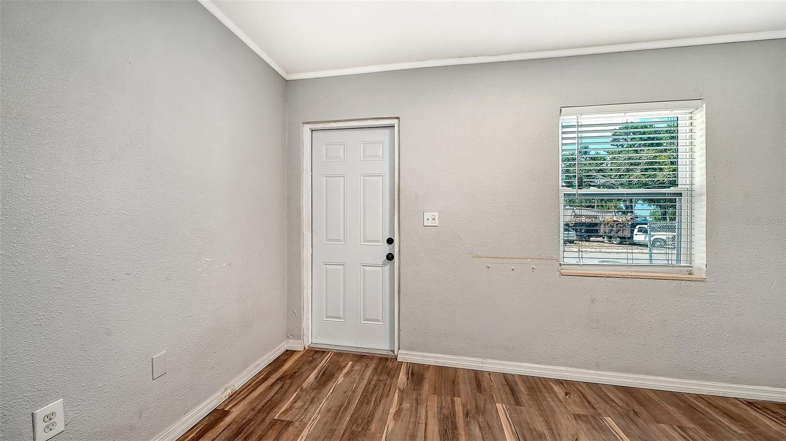 BELLE MEAD - Residential Income