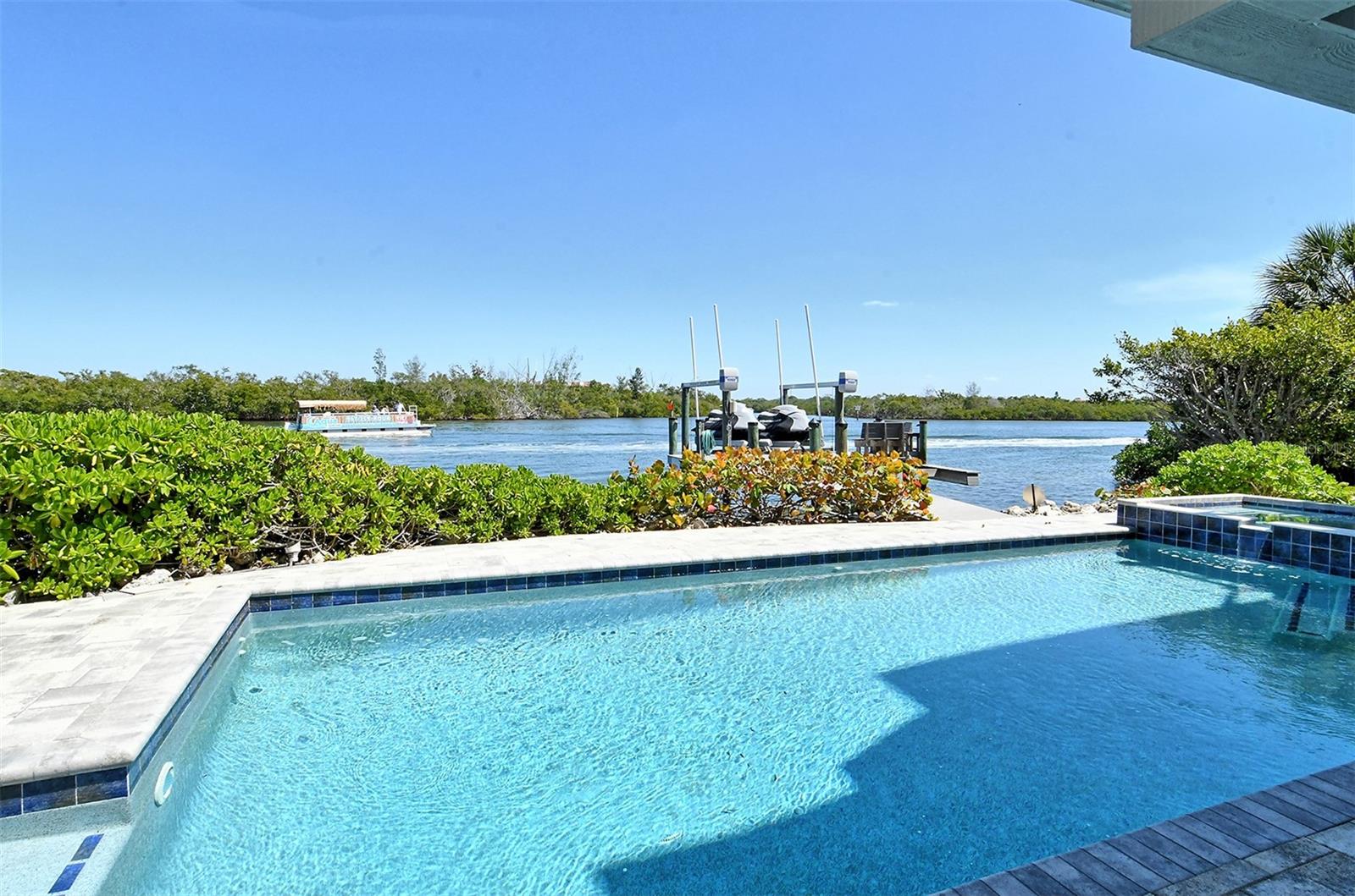 SIESTA COVE SUB - Residential