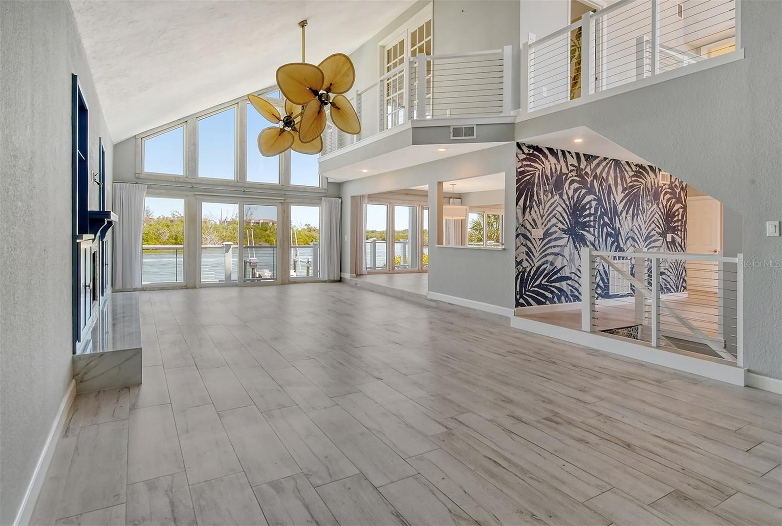SIESTA COVE SUB - Residential
