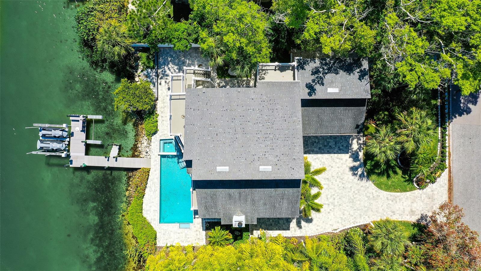 SIESTA COVE SUB - Residential