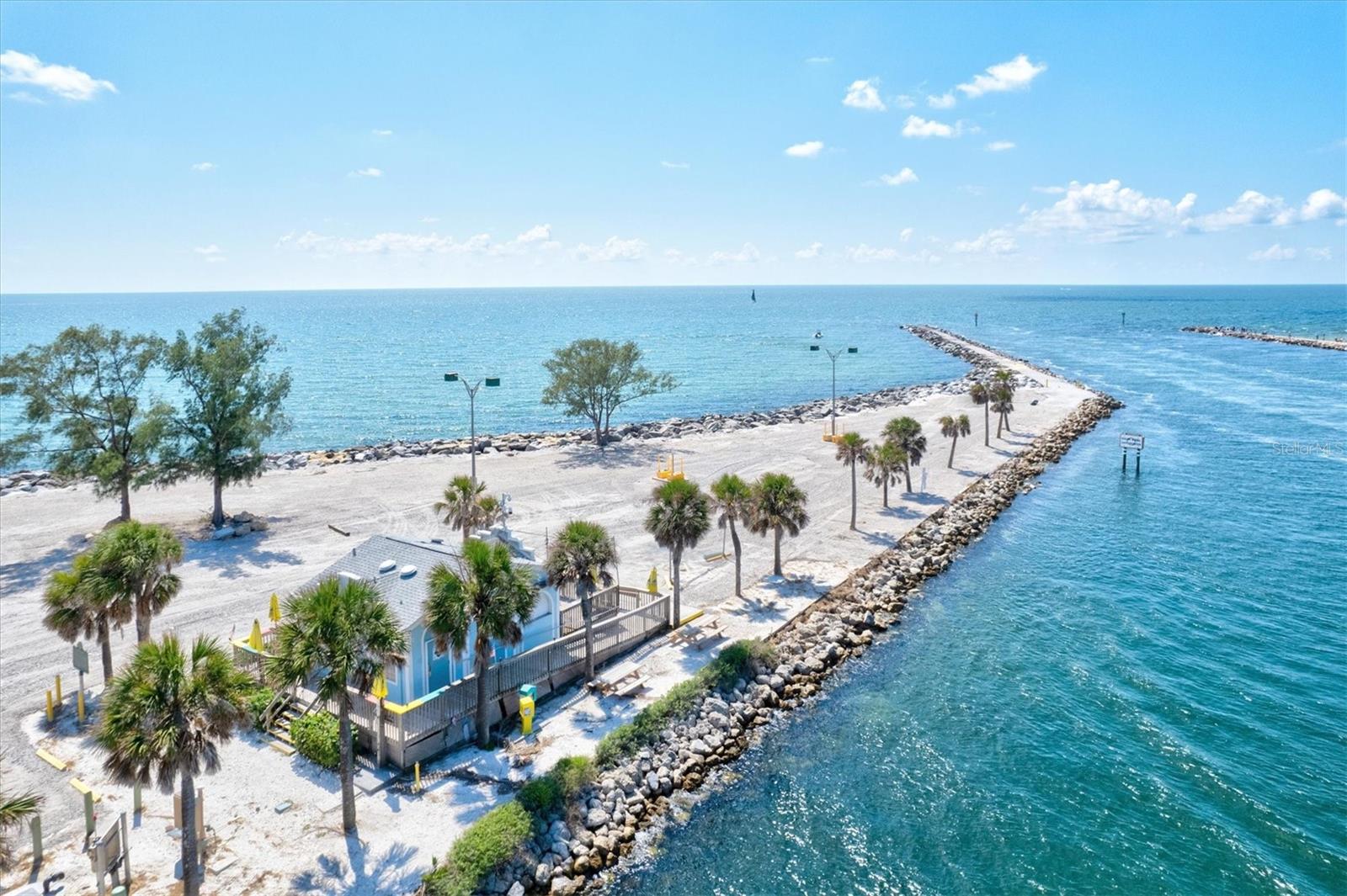 SOUTH VENICE - Residential