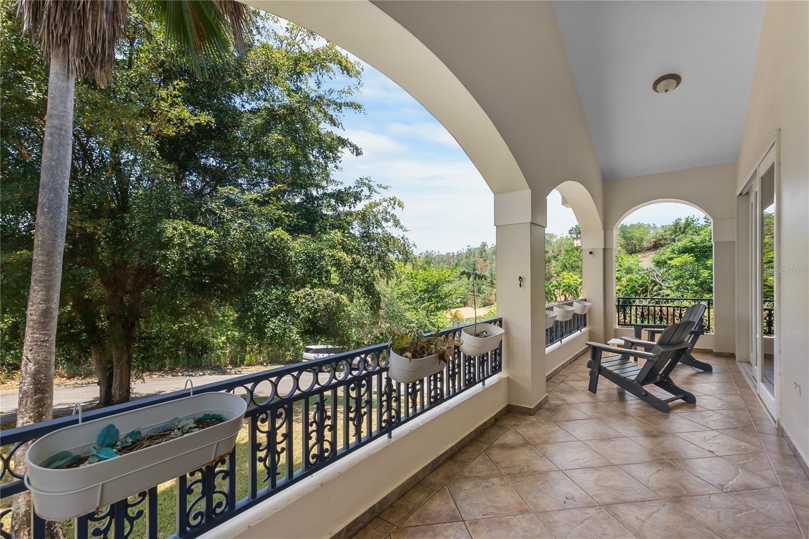 HARBOUR LIGHTS ESTATES - Residential