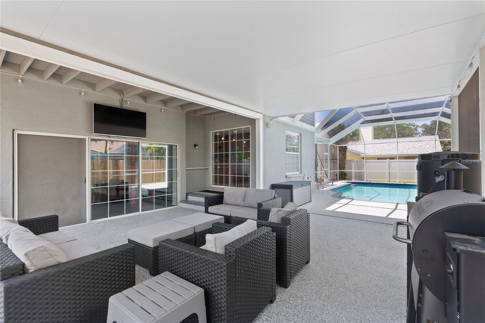 BRAEMOOR GROVE - Residential Lease