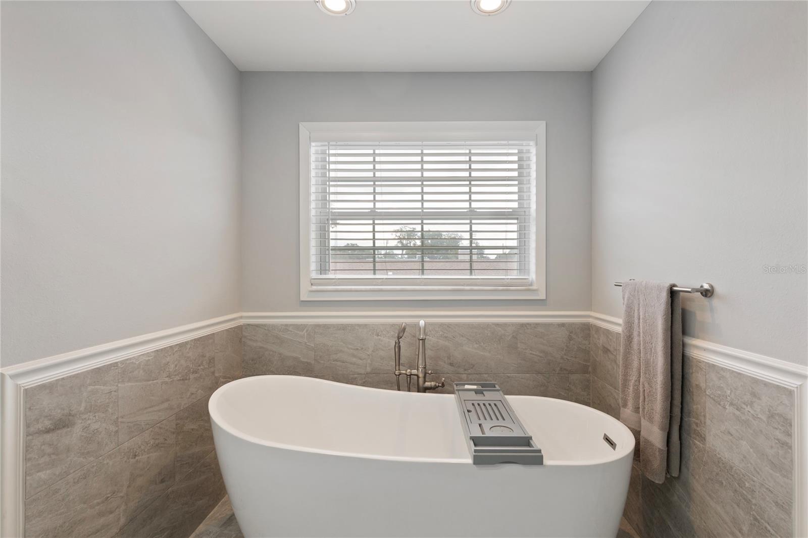 BRAEMOOR GROVE - Residential Lease