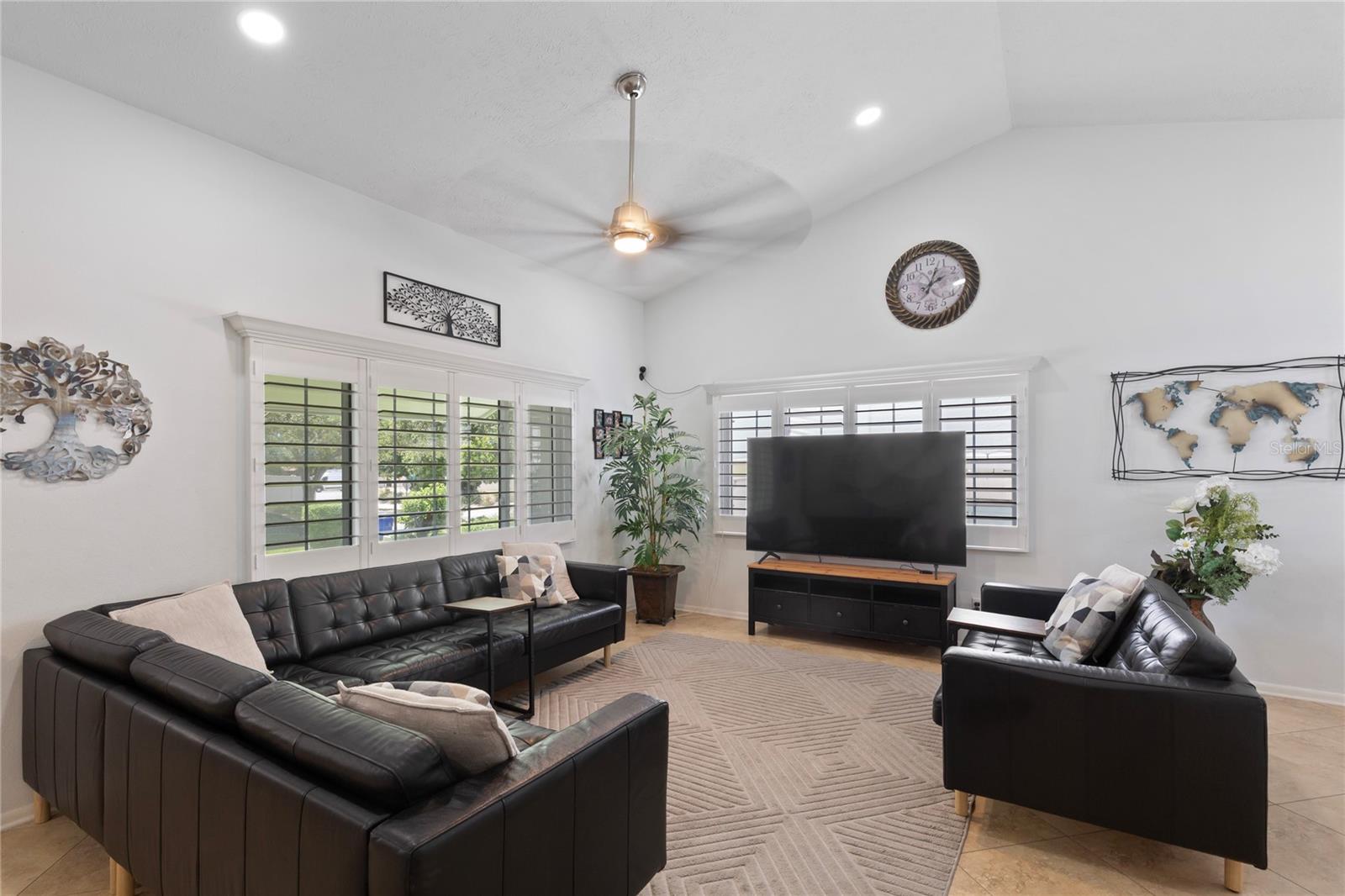 BRAEMOOR GROVE - Residential Lease