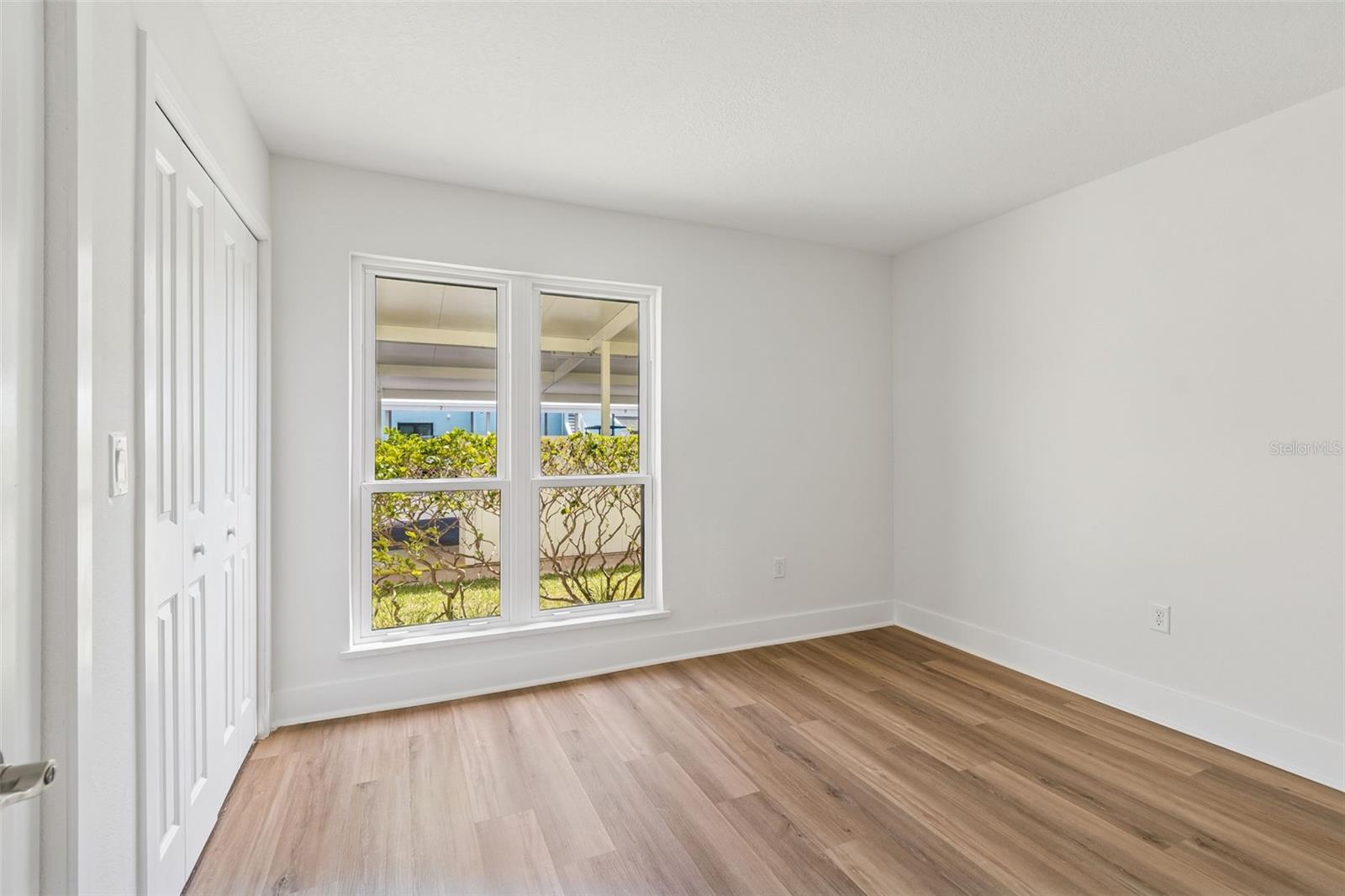 WINDRUSH COVE PH 1 CONDO - Residential