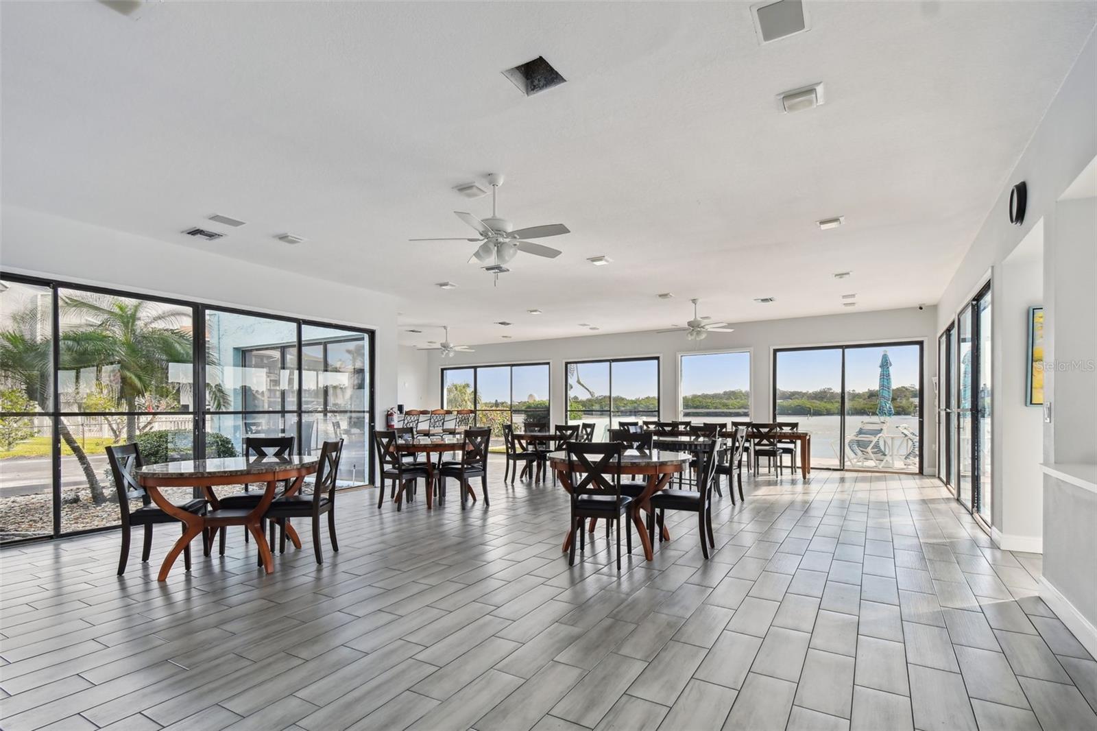 WINDRUSH COVE PH 1 CONDO - Residential