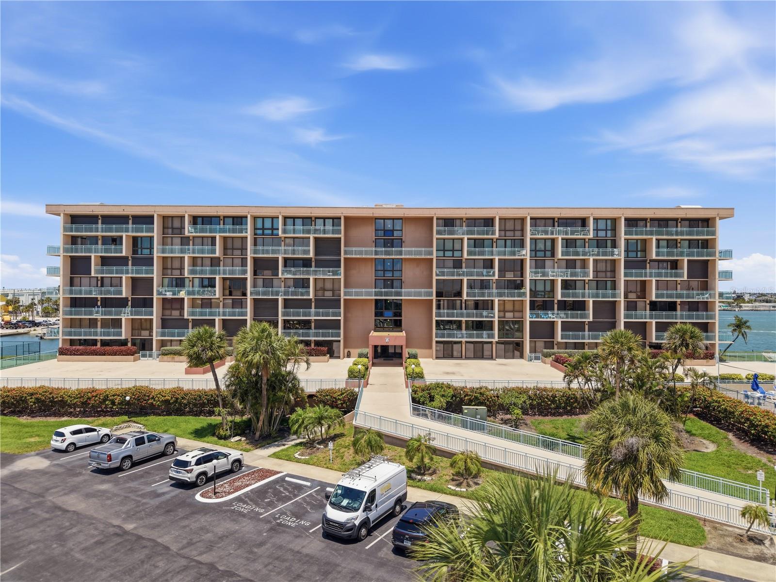 KEY CAPRI CONDO - Residential